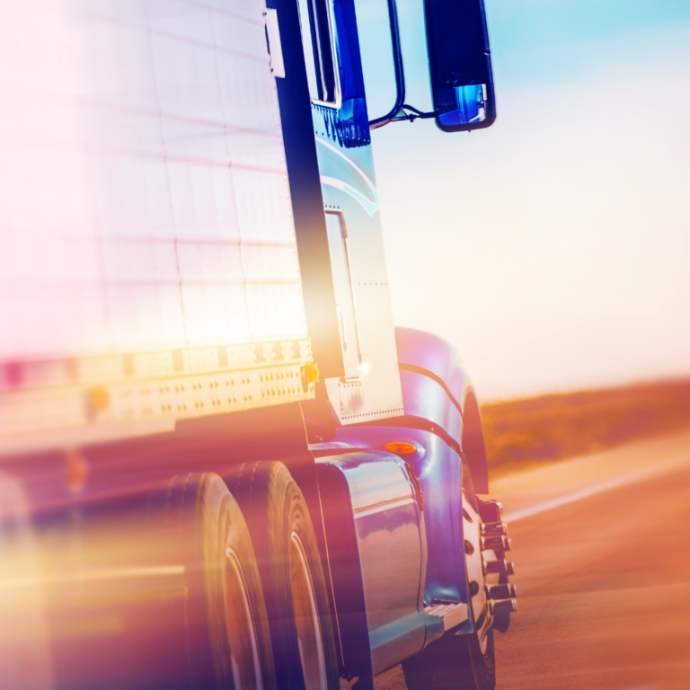 Read more about the article Semi Truck Rules and Regulations In New Mexico